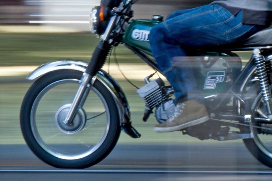 Der Fahrer besaß keinen Führerschein. (Symbolbild)