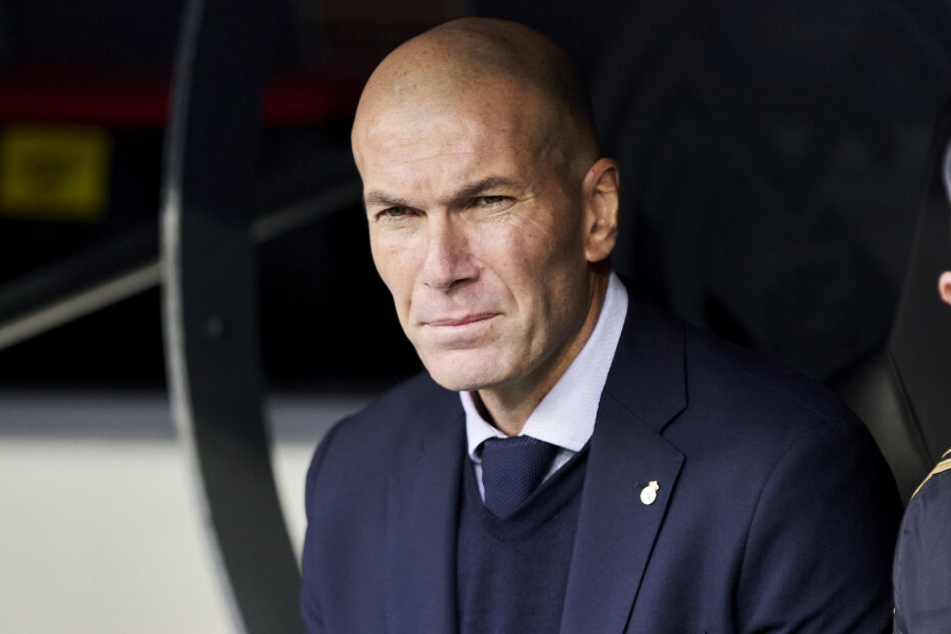 Ließ Toni Kroos 90 Minuten auf der Bank schmoren: Zinedine Zidane (47).