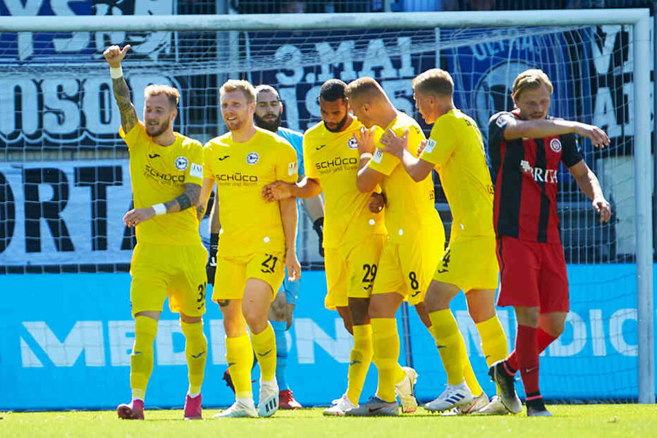 Arminia Bielefeld ist die Torfabrik der 2. Bundesliga: Keine Mannschaft hat nach sieben Spielen öfter getroffen (19 Mal).