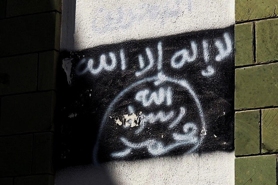 Die Flagge des Terrornetzwerkes Al Kaida - einem US-Medienbericht zufolge soll dessen zweithöchster Führer getötet worden sein.
