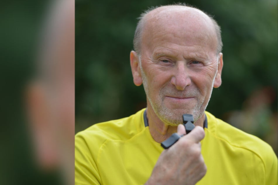 Kurt Müller (85) ist Sachsens ältester aktiver Fußball-Schiedsrichter.