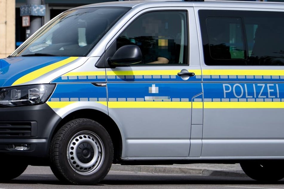 Nach der Messer-Attacke flüchtete der Täter, gestand aber später gegenüber der Polizei. (Symbolbild)