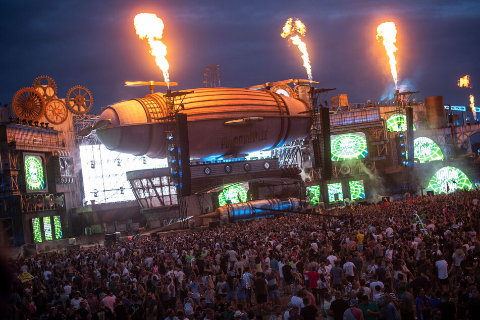 Wie die Organisatoren am Mittwoch bekannt gaben, fällt das für Mitte Juli geplante Parookaville-Festival auch in diesem Jahr corona-bedingt aus. (Archivbild)