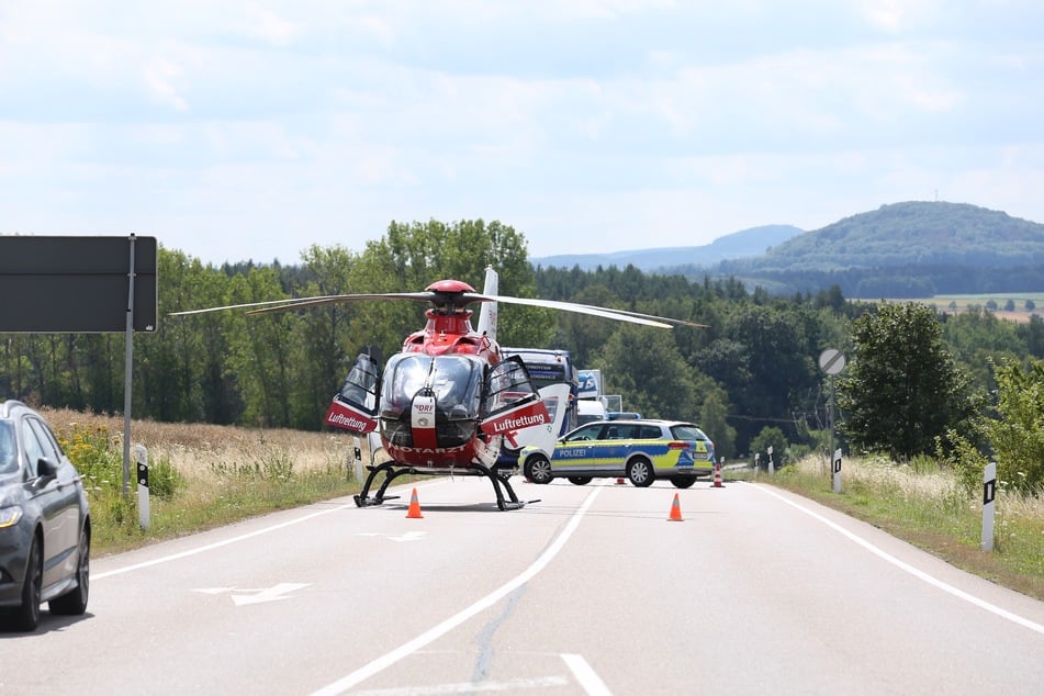 Ein Rettungshubschrauber war bei dem Unfall im Einsatz.