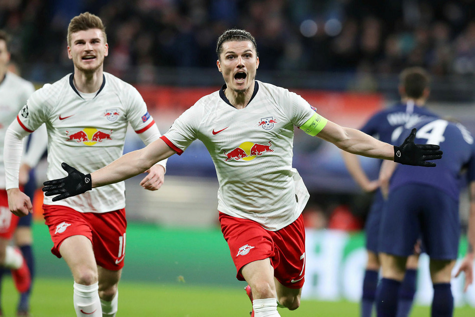 Marcel Sabitzer (r.) jubelt über seinen Führungstreffer beim 3:0-Sieg über Tottenham im Achtelfinale. Timo Werner (l., jetzt Chelsea) wird RB in Lissabon nicht mehr unterstützen.