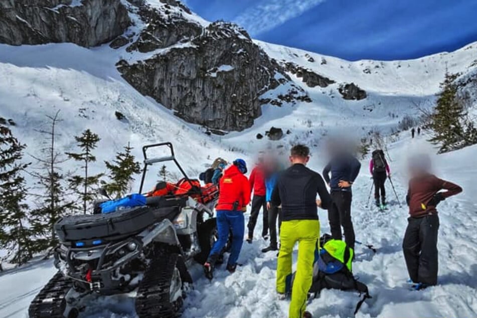Touristin stirbt in beliebtem Urlaubsgebiet, Wetter-Warnung der Bergretter