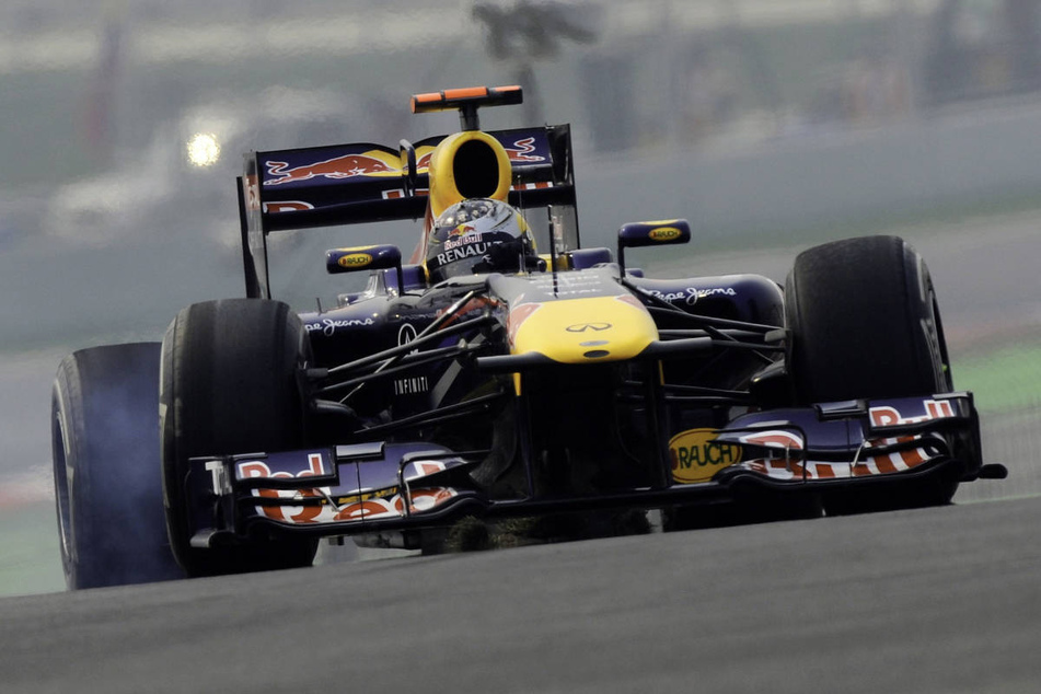 Am 9. September steigt Sebastian Vettel dann noch einmal auf dem Nürburgring in sein Weltmeister-Auto von 2011.