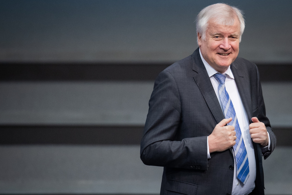 Bundesinnenminister Horst Seehofer (72, CSU) hat den Flüchtlingsplänen von Thüringen eine Absage erteilt.