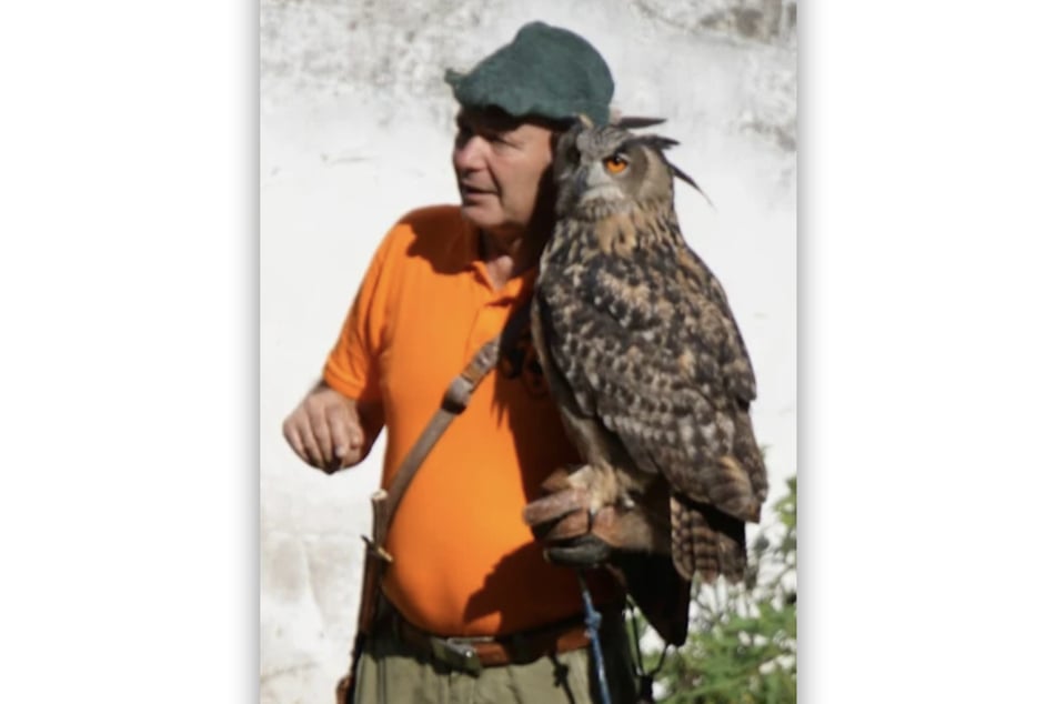 Falkner Henry Dydymski (62) ist auf der Suche nach seiner europäischen Uhu-Dame Gerda.