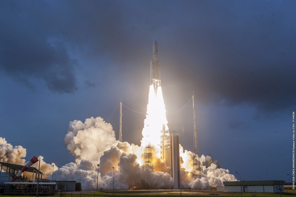 Eine Weltraumrakete Ariane 5 startet erfolgreich vom Guyana Space Center in Kourou in Französisch-Guayana. (Archivfoto)