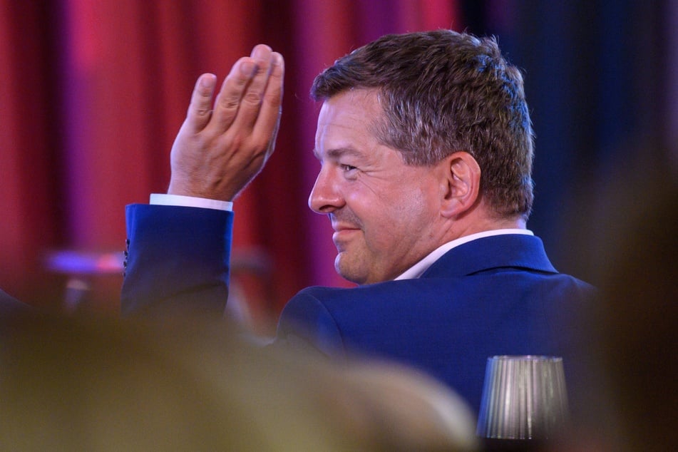 Schulze stört sich nicht an den unterschiedlichen Ansichten von ihm und Hallervorden.