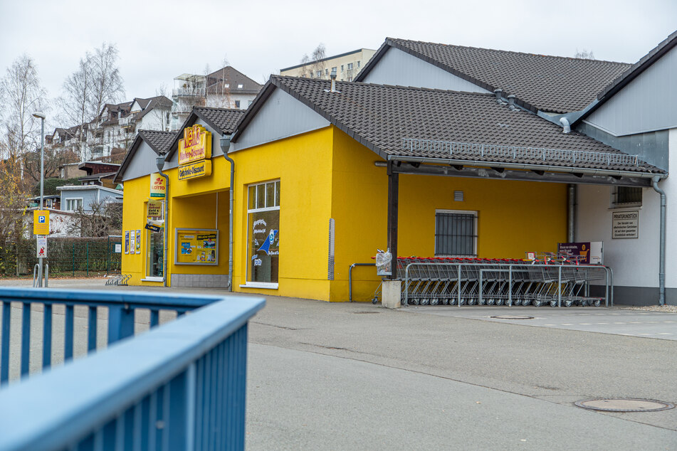 Am Wochenende wurde in die Netto-Filiale in der Zwickauer Straße in Schneeberg eingebrochen.