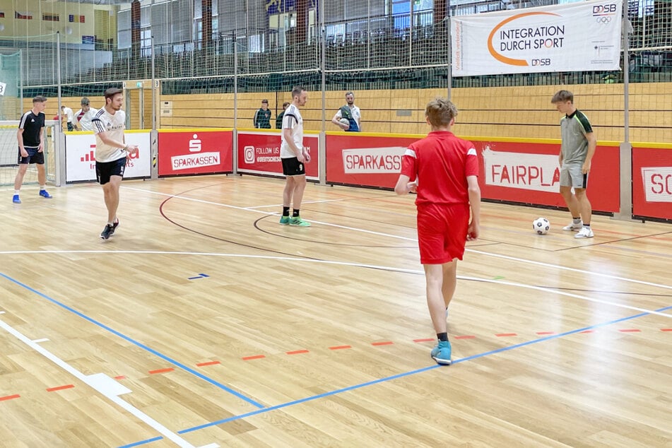 Klicken und zur "Fairplay Soccer Tour" anmelden.