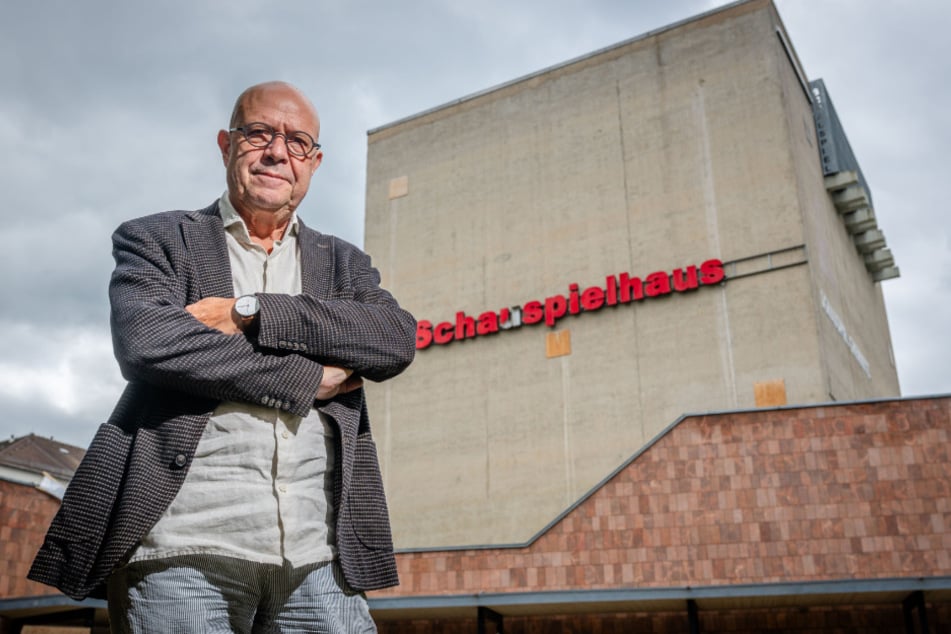 Stefan Tschök (69) vom Theater-Förderverein reagiert "mit Erstaunen und sehr großer Verwunderung" auf den SPD-Vorstoß.