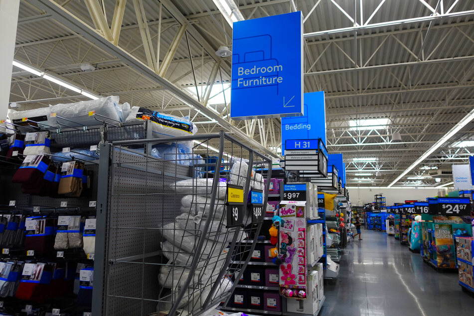 Thousands of customers are flocking to Walmart to get their hands on these exclusive deals