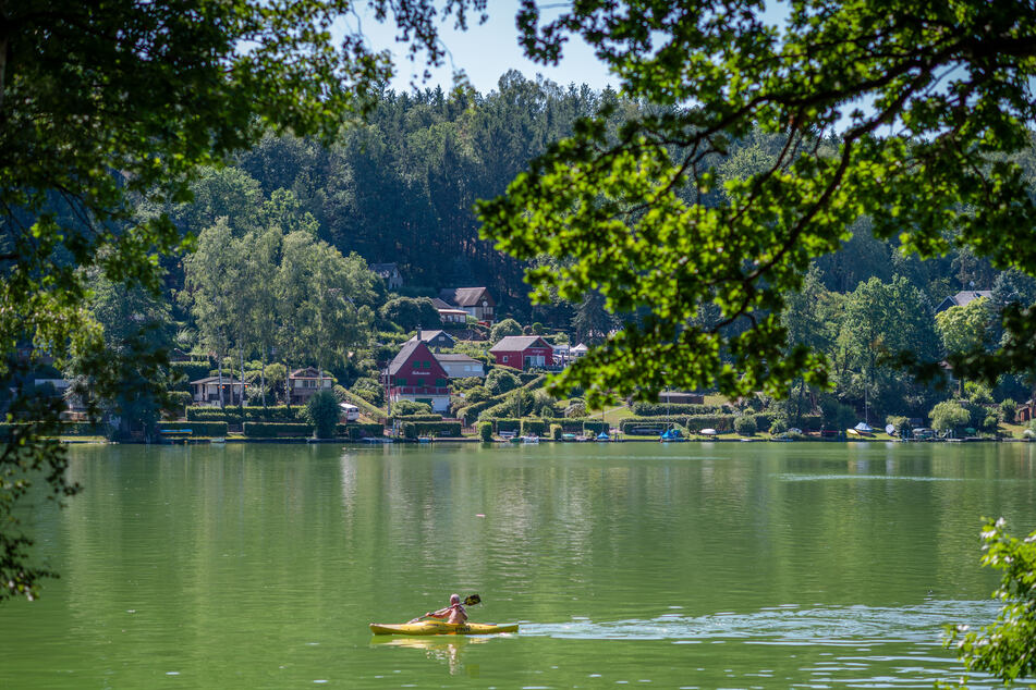 Paddeln auf der Talsperre Kriebstein.