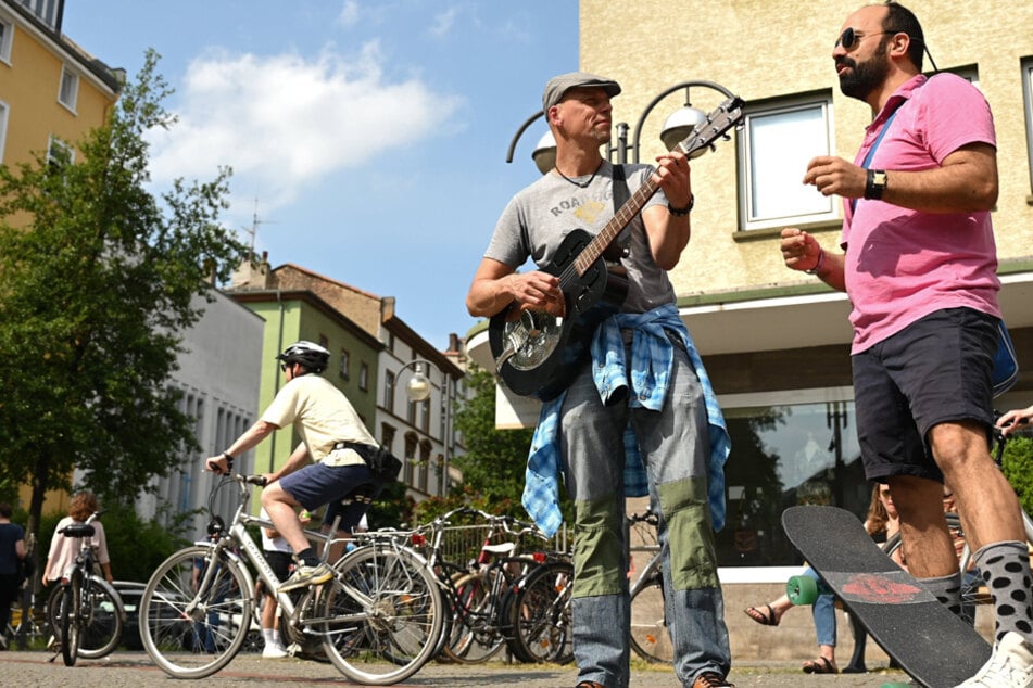 Musik auf großen Freiflächen bieten einen ersten Ansatz für kreative Lösungen. (Symbolbild)