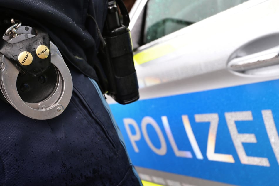 Die Wuppertaler Polizei musste am Dienstagnachmittag zu einem Familienstreit in die Greifswalder Straße ausrücken. (Symbolbild)