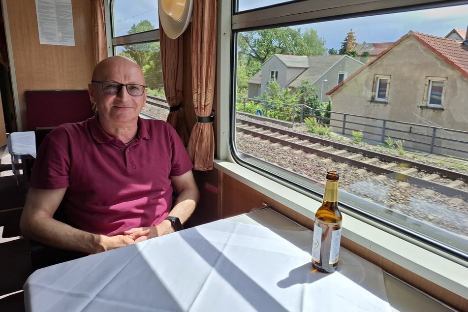 Der DB-Angestellte Ingo Weber (58) hatte sich im Restaurant ein Pilsner bestellt.