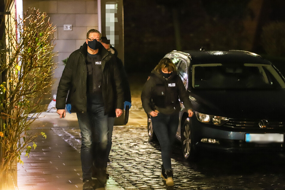 Ermittler waren unter anderem in Herdecke in NRW im Einsatz.