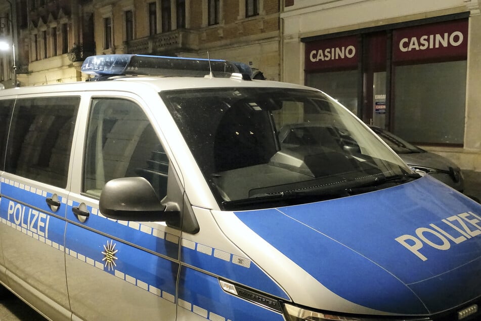 Die Polizei ist am Donnerstagabend zum "Play &amp; Win Casino" auf die Gartenstraße in Pirna alarmiert worden.