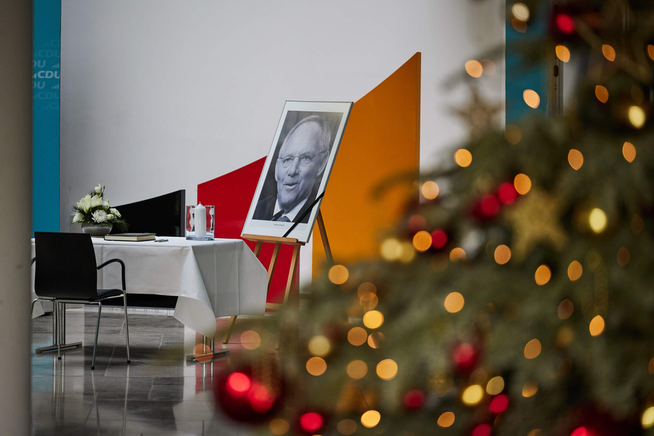 Im Konrad-Adenauer-Haus trauert man um einen großen CDU-Politiker.