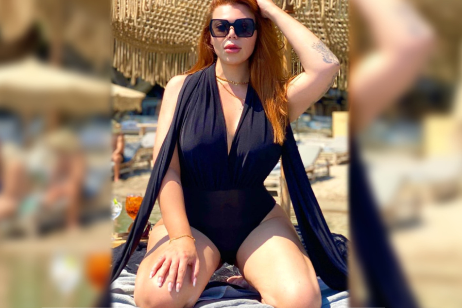 Mademoiselle Nicolette mach aktuell Urlaub auf der griechischen Mittelmeerinsel Rhodos.