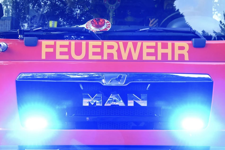 Die Feuerwehr muss ihre eigenen Räumlichkeiten auspumpen. (Symbolfoto)