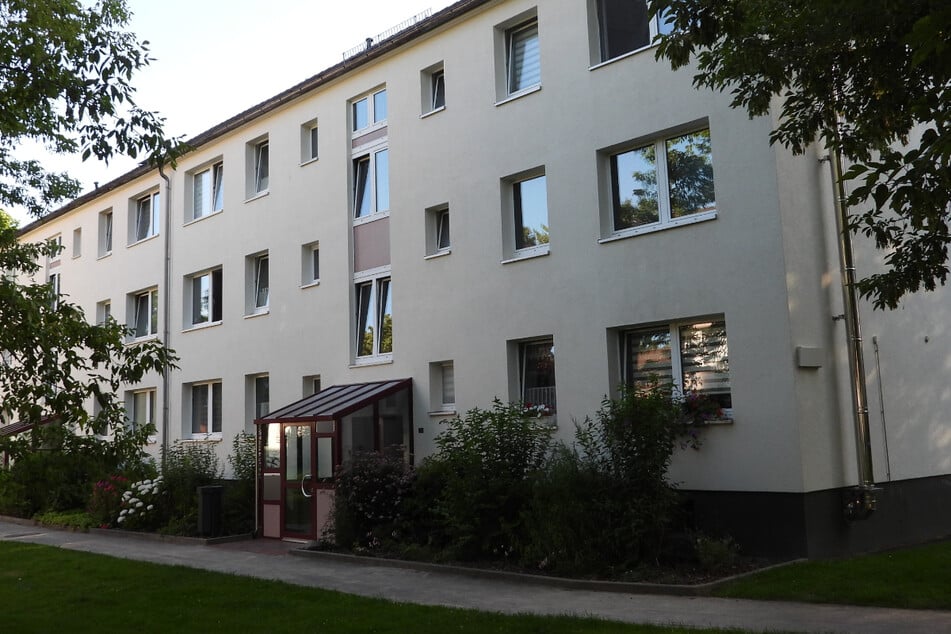 Mädchen (†15) tot in Wohnung gefunden: Mutter festgenommen!