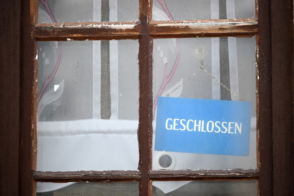 Corona-Inzidenz steigt wieder über 100, Ramelow warnt: "Braucht noch einige Zeit"