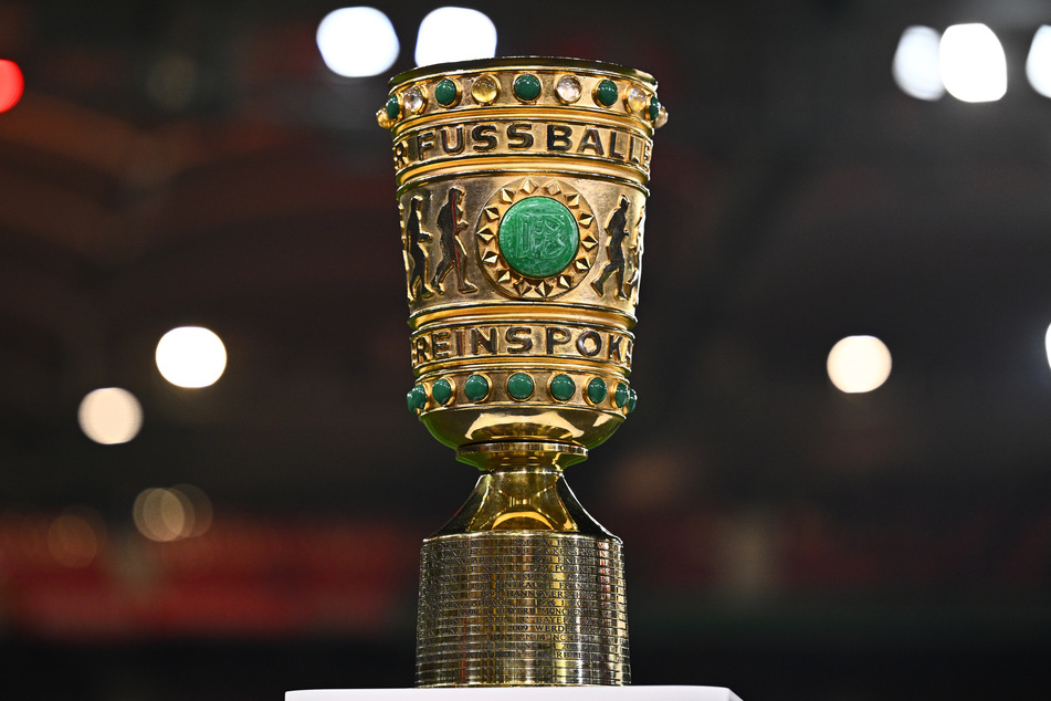 Wer darf seinen Namen in dieser Saison auf den DFB-Pokal gravieren lassen?
