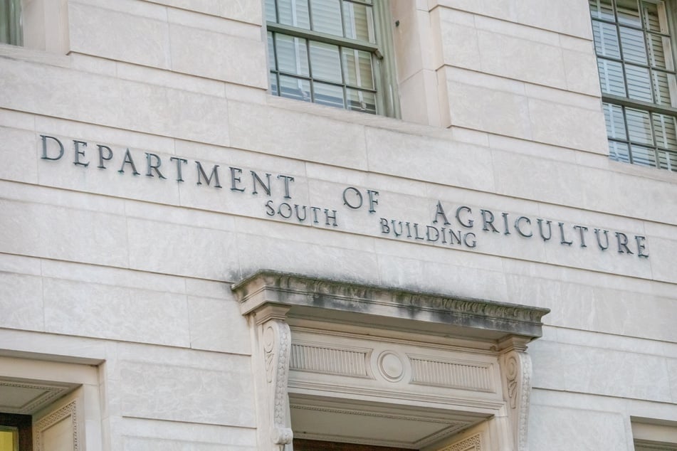 The US Department of Agriculture is trying to rehire employees it said it had accidentally fired who were working on the bird flu response.