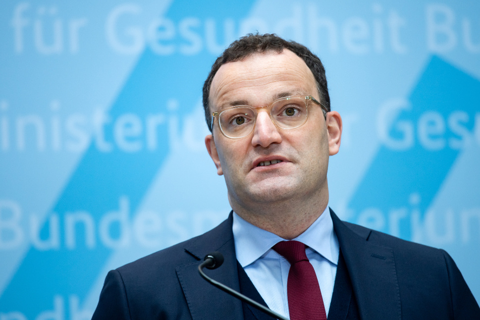 Bundesgesundheitsminister Jens Spahn (41, CDU) wollte eigentlich Impfdosen für Schüler reservieren.