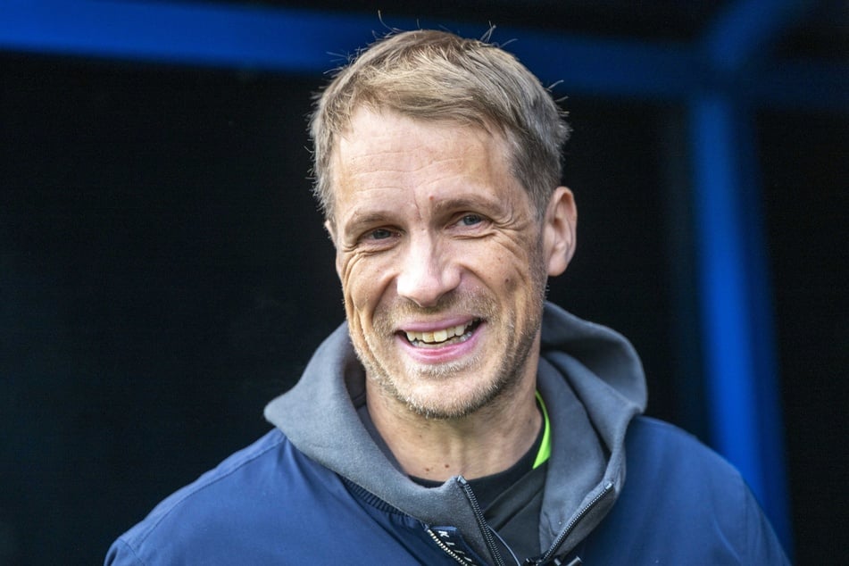 Was läuft zwischen Oliver Pocher (47) und Eva Benetatou (33, nicht im Bild)?