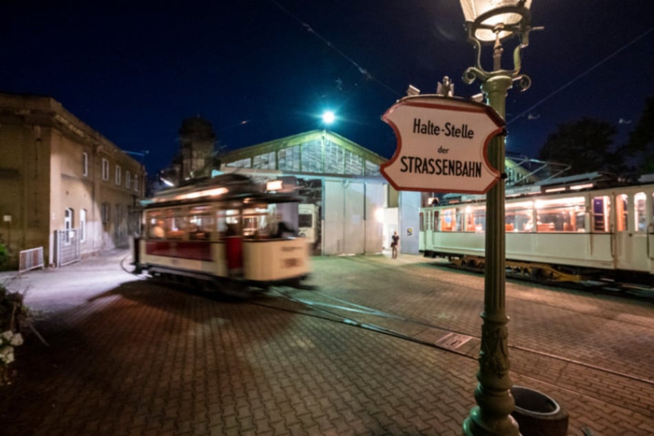 Auch das Chemnitzer Straßenbahnmuseum lädt zum Weihnachtsmarkt ein.