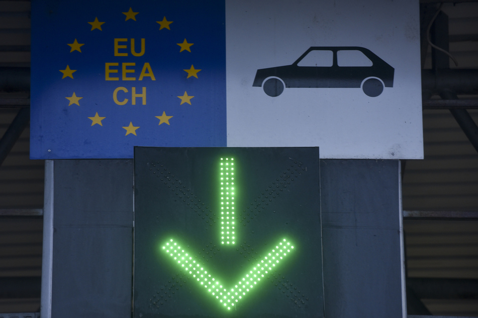Ein neues System soll künftig automatisch erfassen, welche Nicht-EU-Bürger in einen EU-Mitgliedstaat ein- oder ausreisen.
