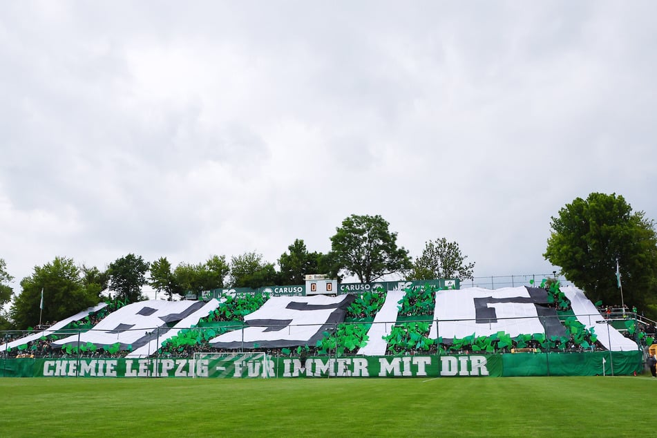 Die Fans der BSG Chemie Leipzig hatten eine starke Choreo vorbereitet.