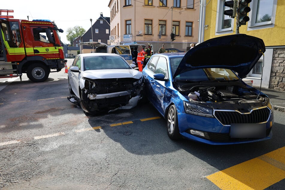 Die Kreuzung musste nach dem Crash komplett gesperrt werden.