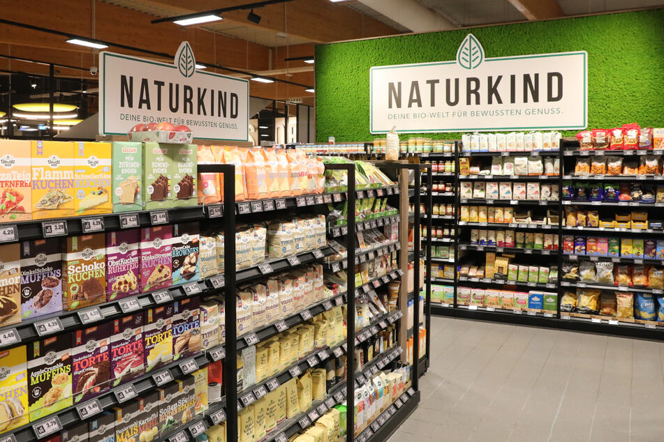Neben einer großen Auswahl an veganen Produkten gibt's im E Center Scheller auch eine große Bio Naturkind Welt mit 1.500 Bio-Artikeln.