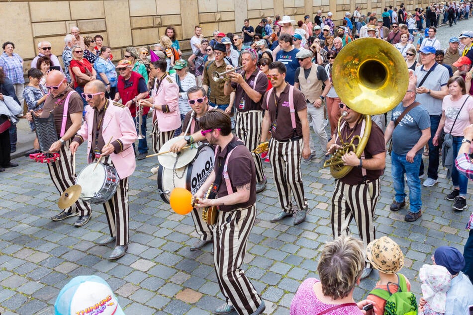 Die Parade gehört zu den Highlights des Festivals.