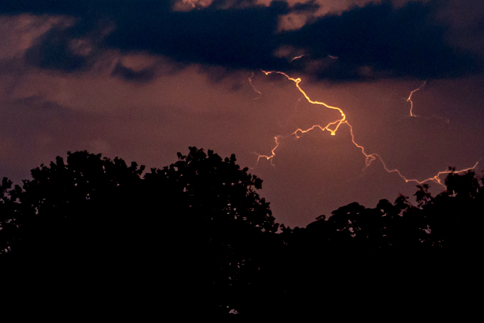 Wetterdienst warnt: Berlin und Brandenburg drohen schwere Gewitter!