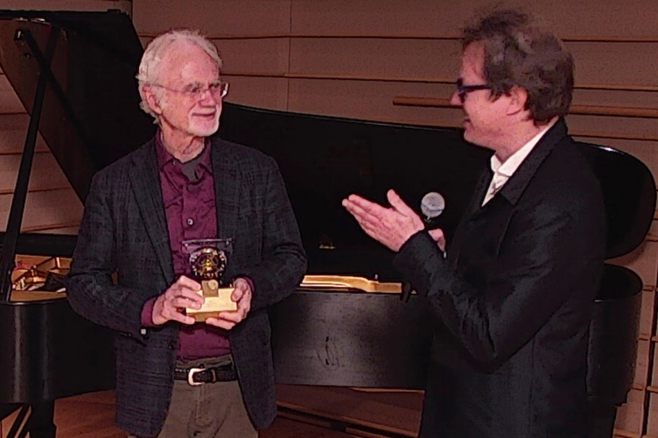 Musikfestspiel-Intendant Jan Vogler (57, r.) applaudierte dem Festival-Preisträger 2021, John Adams (74), Sonntag in New York.
