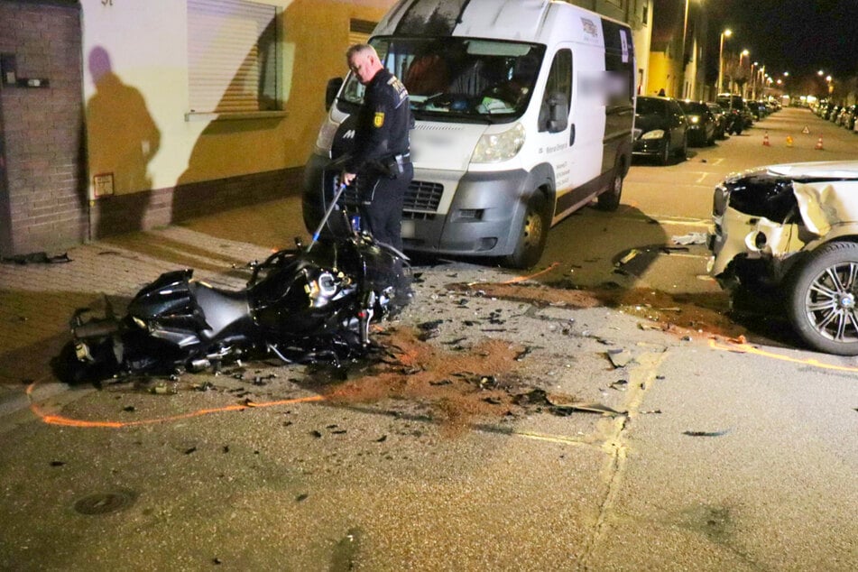 Der 19-Jährige wurde von seinem Motorrad geschleudert.