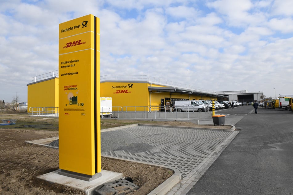 Vom neuen Zustellzentrum in Großenhain aus sollen täglich rund 25.000 Haushalte mit Paketen und Briefen beliefert werden.