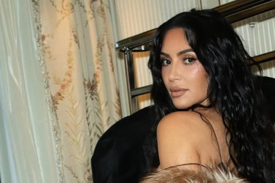 Kim Kardashian drops shocking details about Kanye West – and addresses Travis Barker hookup rumors!