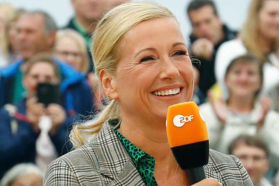 Andrea Kiewel (61) hatte einmal mehr beste Laune, daran konnte auch das Ergebnis des Jack-Russell-Terrier-Orakels nichts ändern.