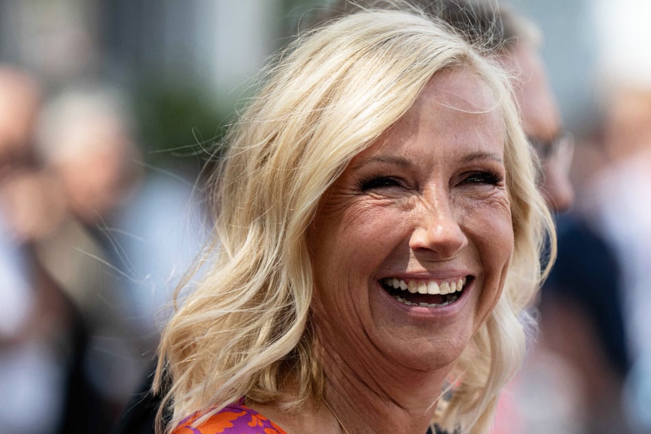 Moderatorin Andrea Kiewel (61) hatte auch diese Woche im ZDF-Fernsehgarten wieder jede Menge Spaß.