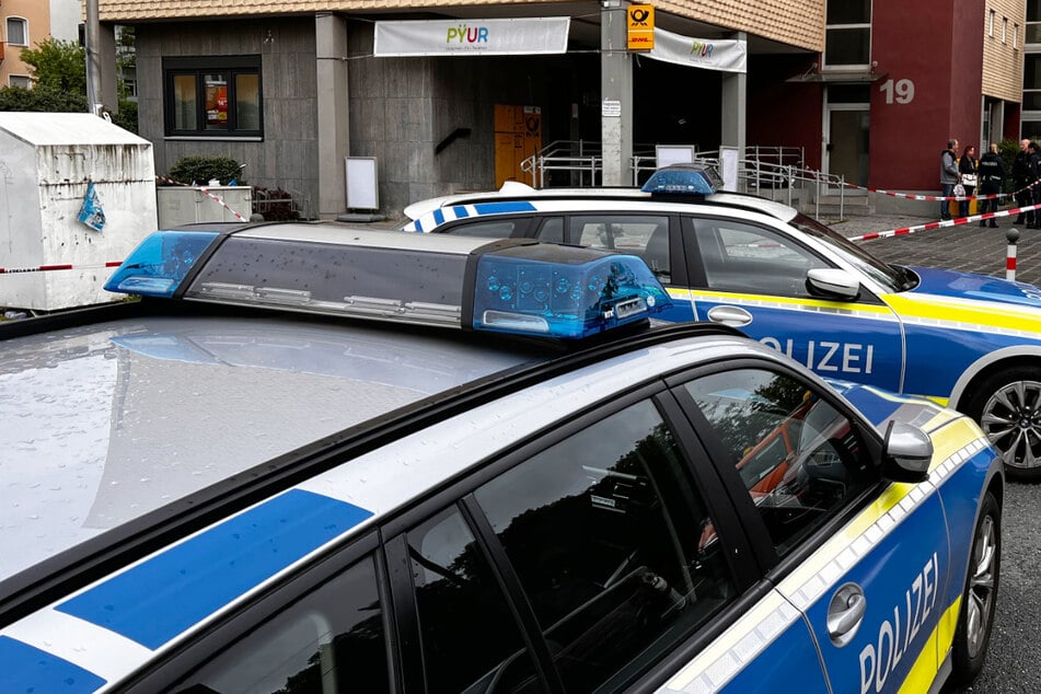Geldautomat in Nürnberg gesprengt! Täter auf der Flucht