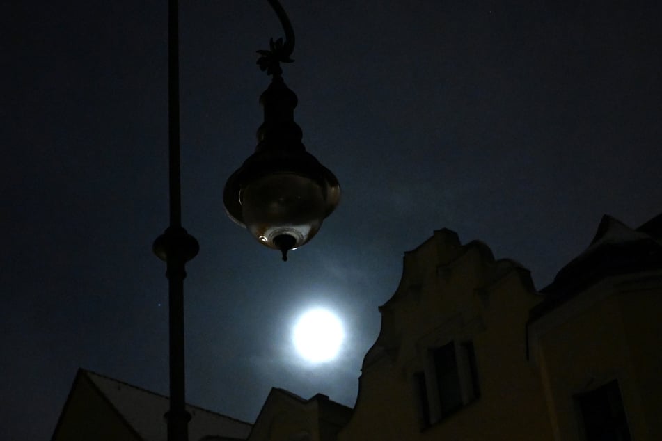 Zehntausende Menschen hatten im Südwesten der Hauptstadt keinen Strom - und das bei Schnee und Kälte.