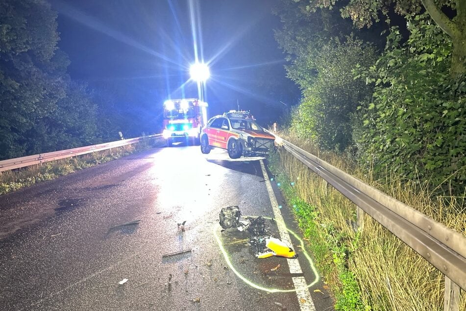 An einem Unfall auf der L380 bei Dormagen war ein Notarztwagen beteiligt.